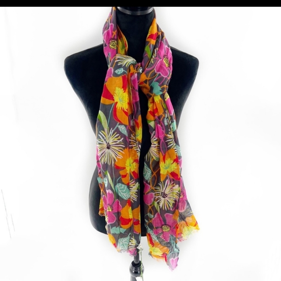 Vera Bradley Accessories - Vera Bradley Jazzy Blooms Scarf